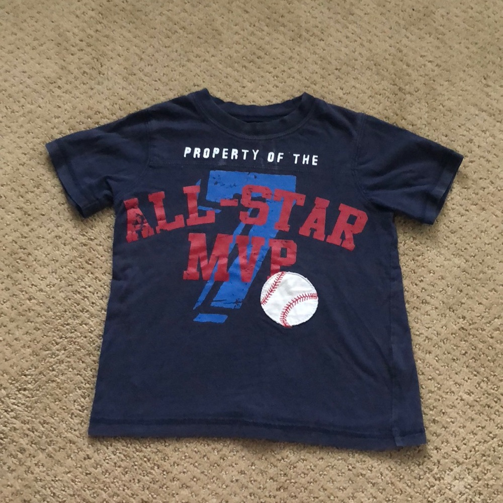 Carter’s 2T bundle clothes - Picture 7 of 7
